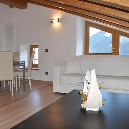 Meraviglioso Loft Con Vista Sulle Dolomiti בית נופש